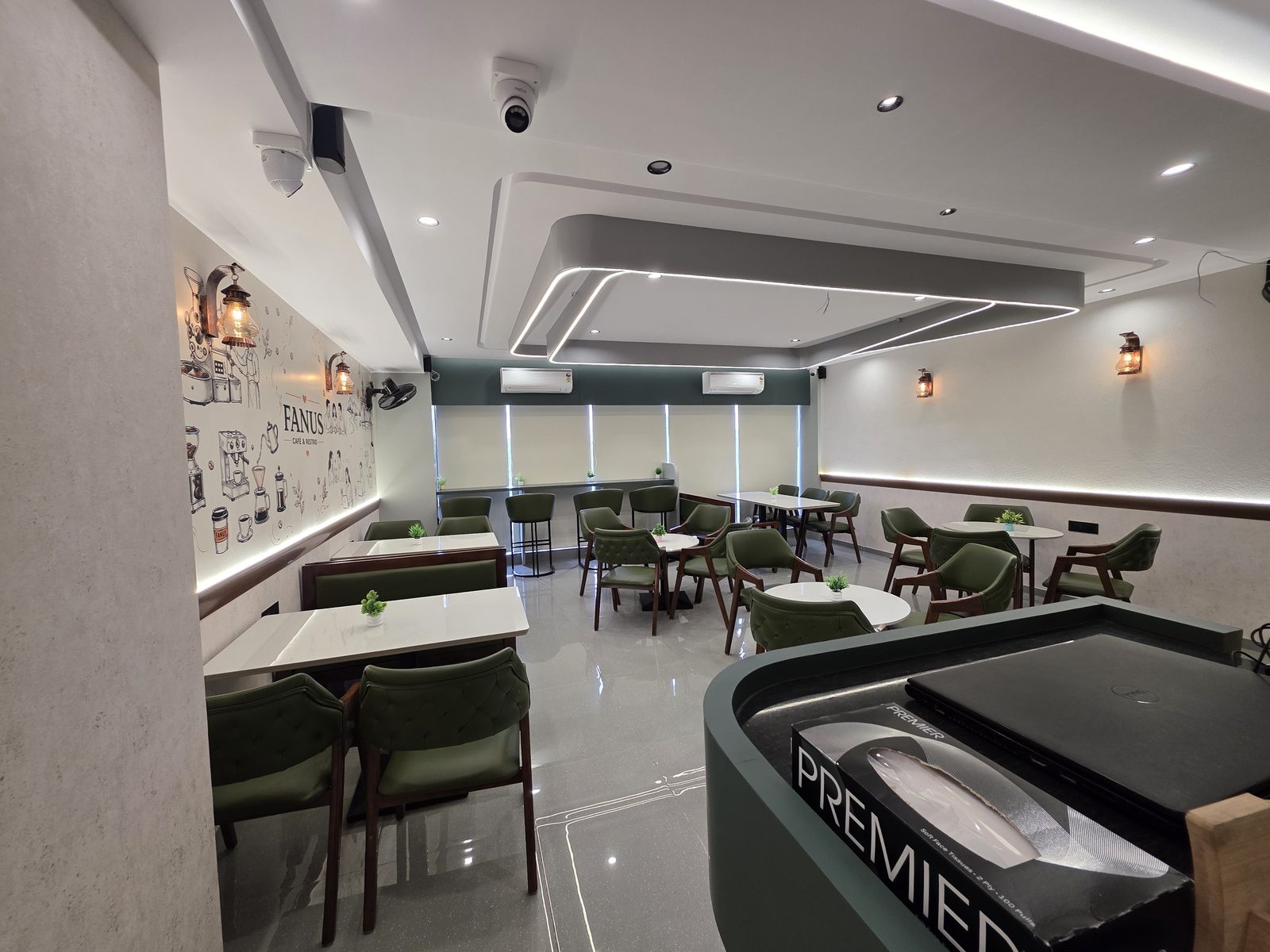 Fanus wall mural and counter